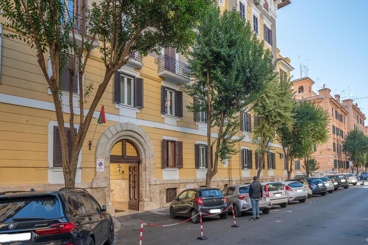 Cesare Apartment Vatican Museums Rome Exterior photo